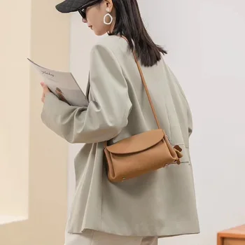 2023 nuevo diseño en forma de nube al estilo coreano de color sólido simple moda solo bolso de hombro