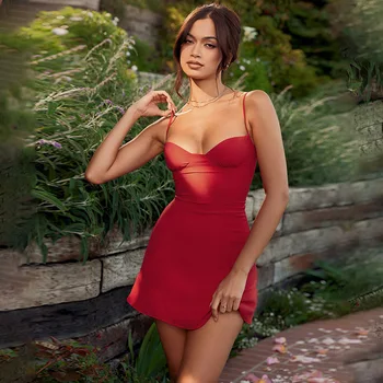 Elegante Mini Vestido de Moda Rojo StrapSlim Vestidos para las Mujeres 2023 Club de Verano de Fiesta Sexy sin Mangas de Una línea de Vestido de Vestidos de Cumpleaños